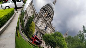 Image representing St. Paul’s Cathedral, City of London